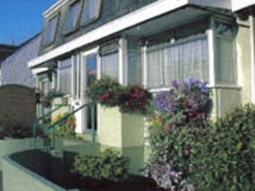 Varios Glenview Guest House