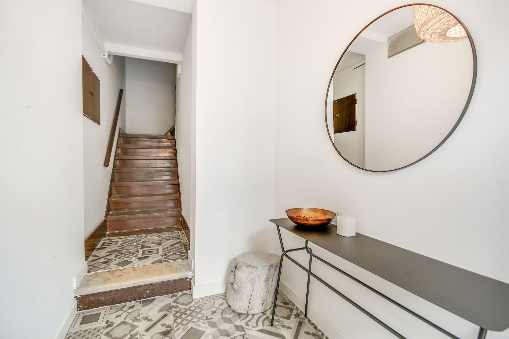 Vista Lobby Bairro House Lisbon Charming Suites