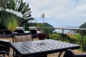 Alquiler Vacacional - A Cozy Retreat with Breathtaking Views, Minutes from the Beach:Casa Vista 2BR