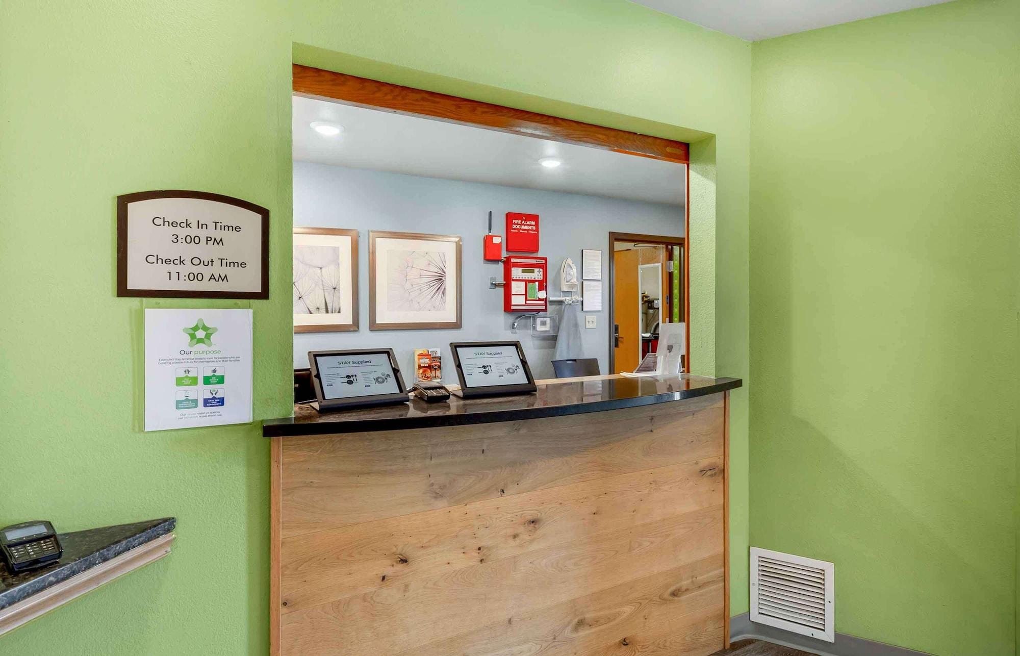 Vista Lobby Extended Stay America Select Suites - Oklahoma City - West