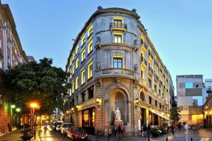 Alojamiento - Hotel 1898