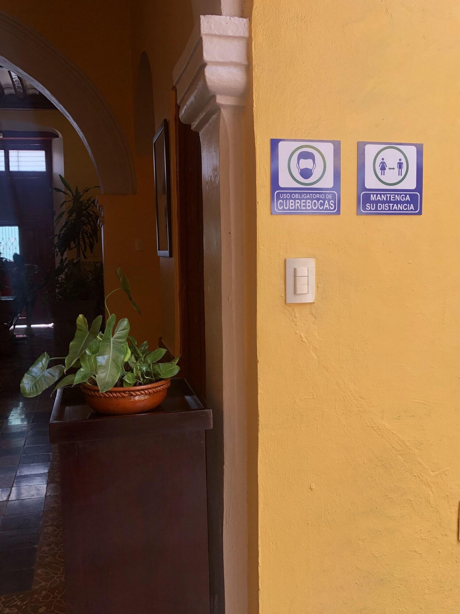 Varios Hotel Castelmar