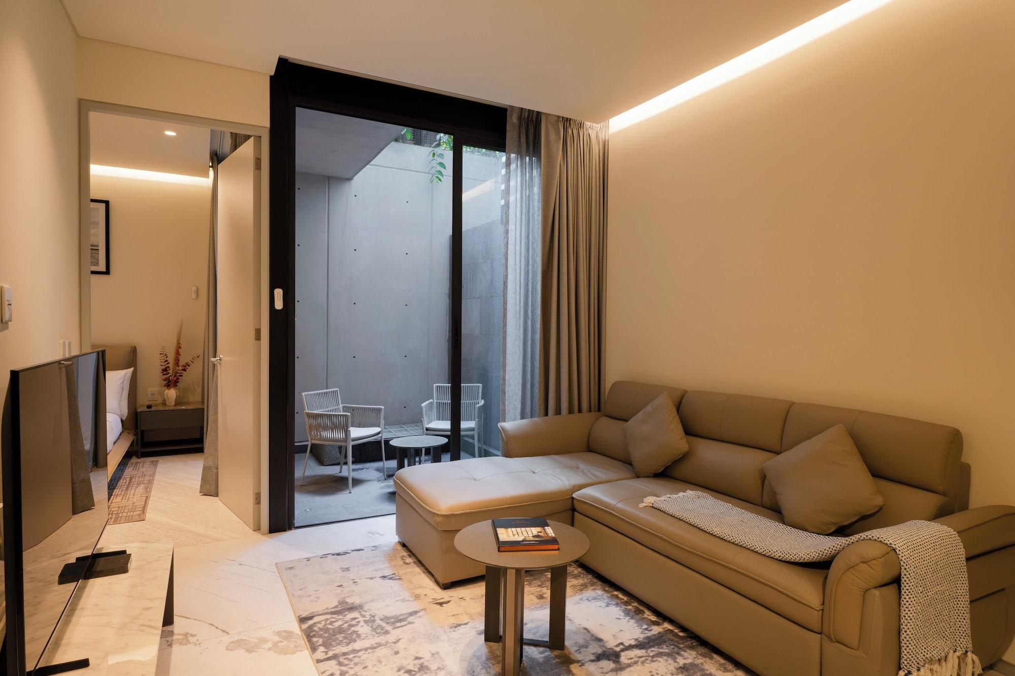 Varios Poe 227 By Ömora