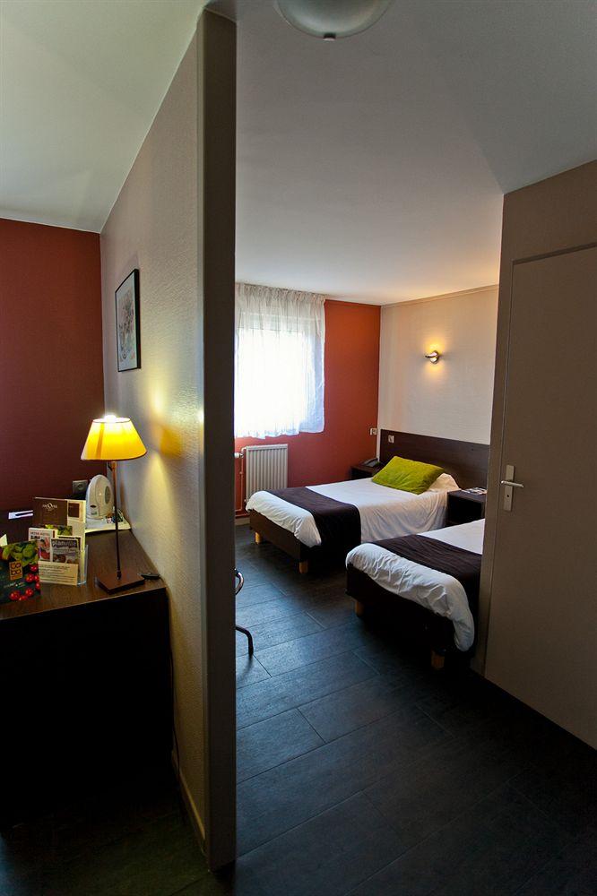 Set de Habitación The Originals City Hôtel Grand Stade Ascotel Lille