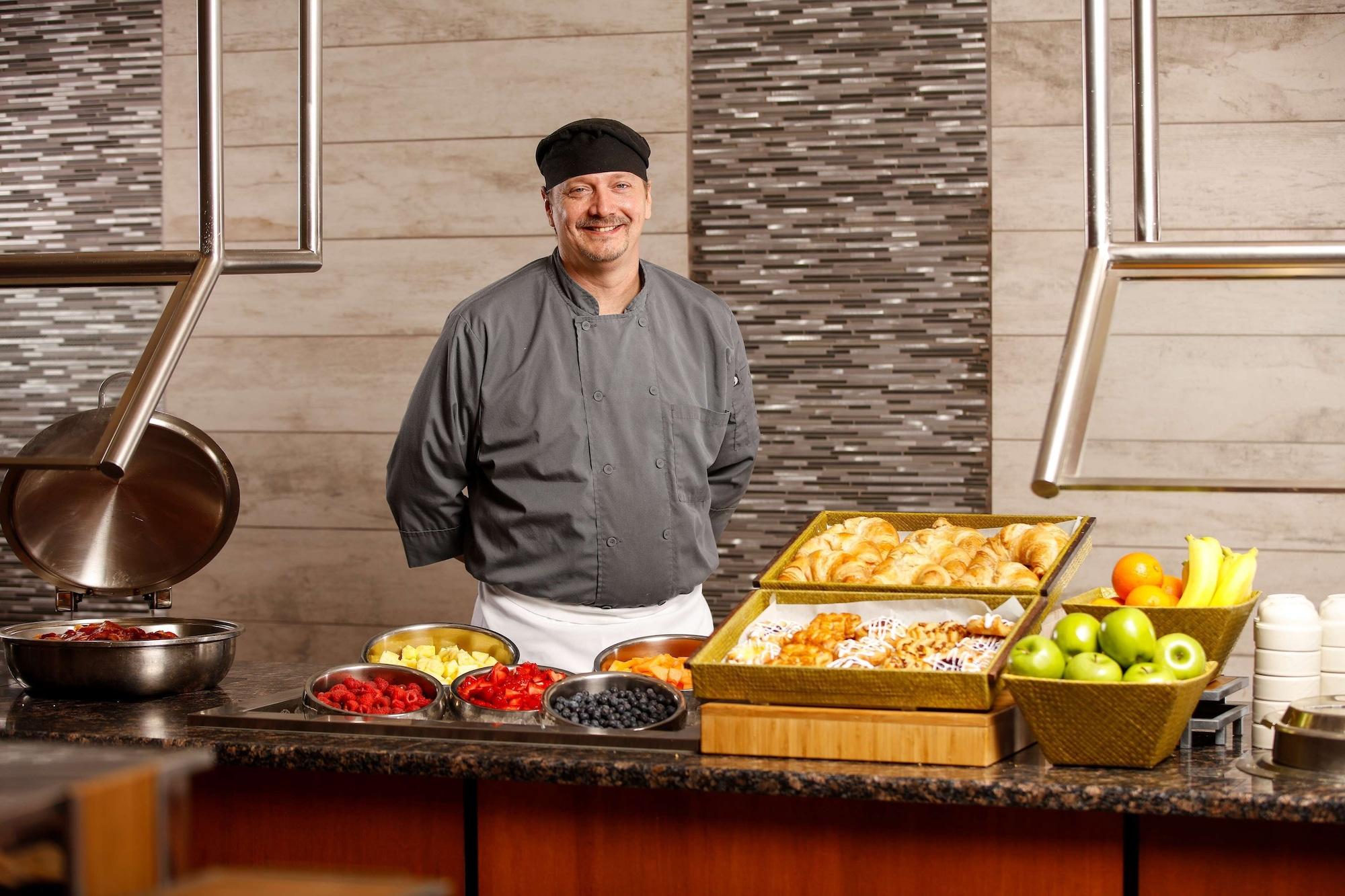 Restaurant DoubleTree by Hilton Rochester