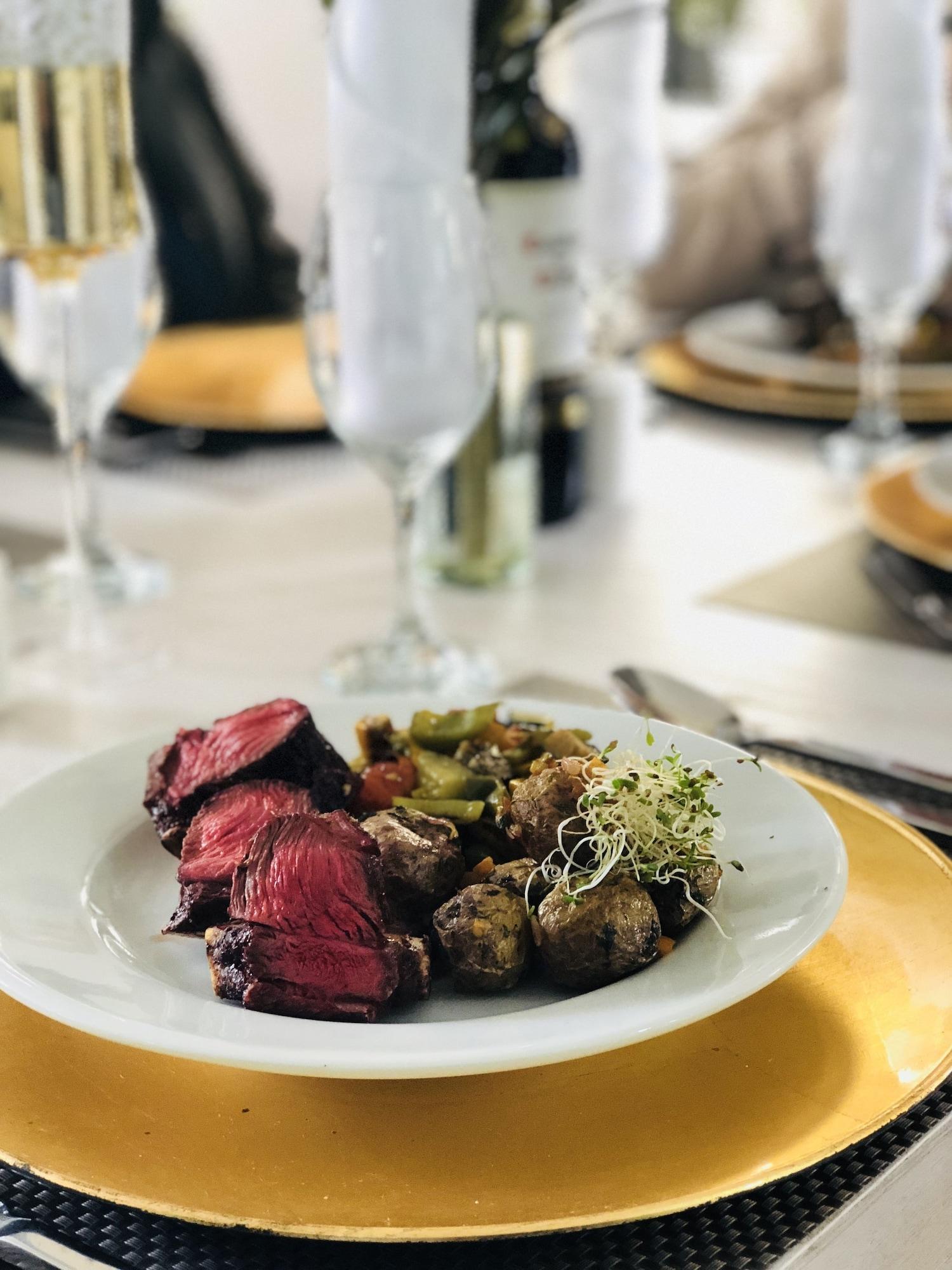 Restaurant Hotel American Visa Tower