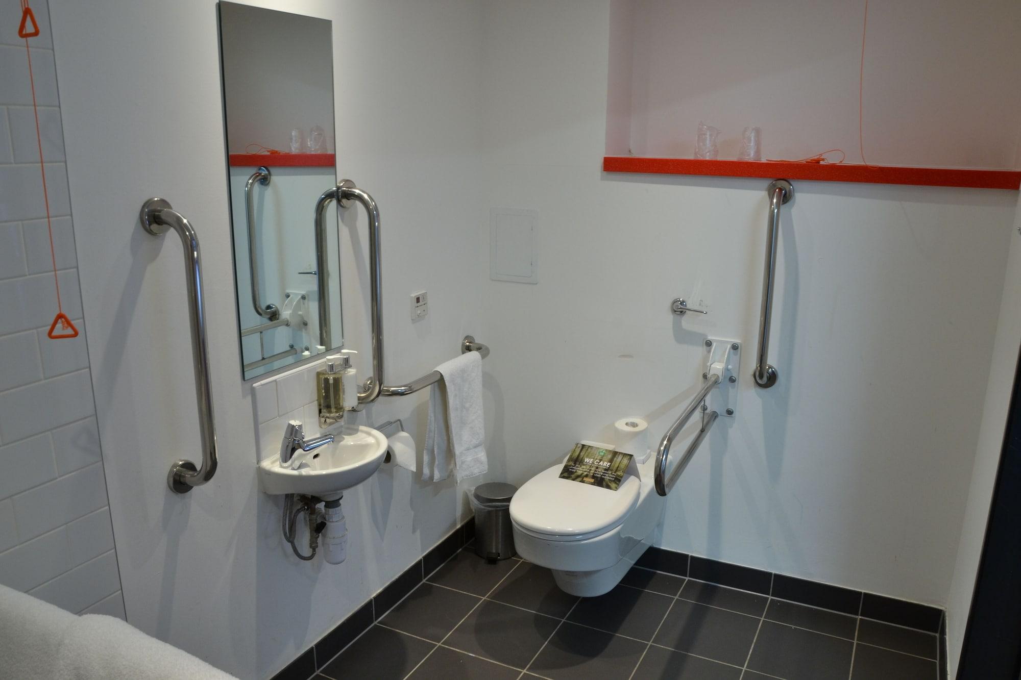 Equipamiento de Habitación Garner Edinburgh Haymarket by IHG