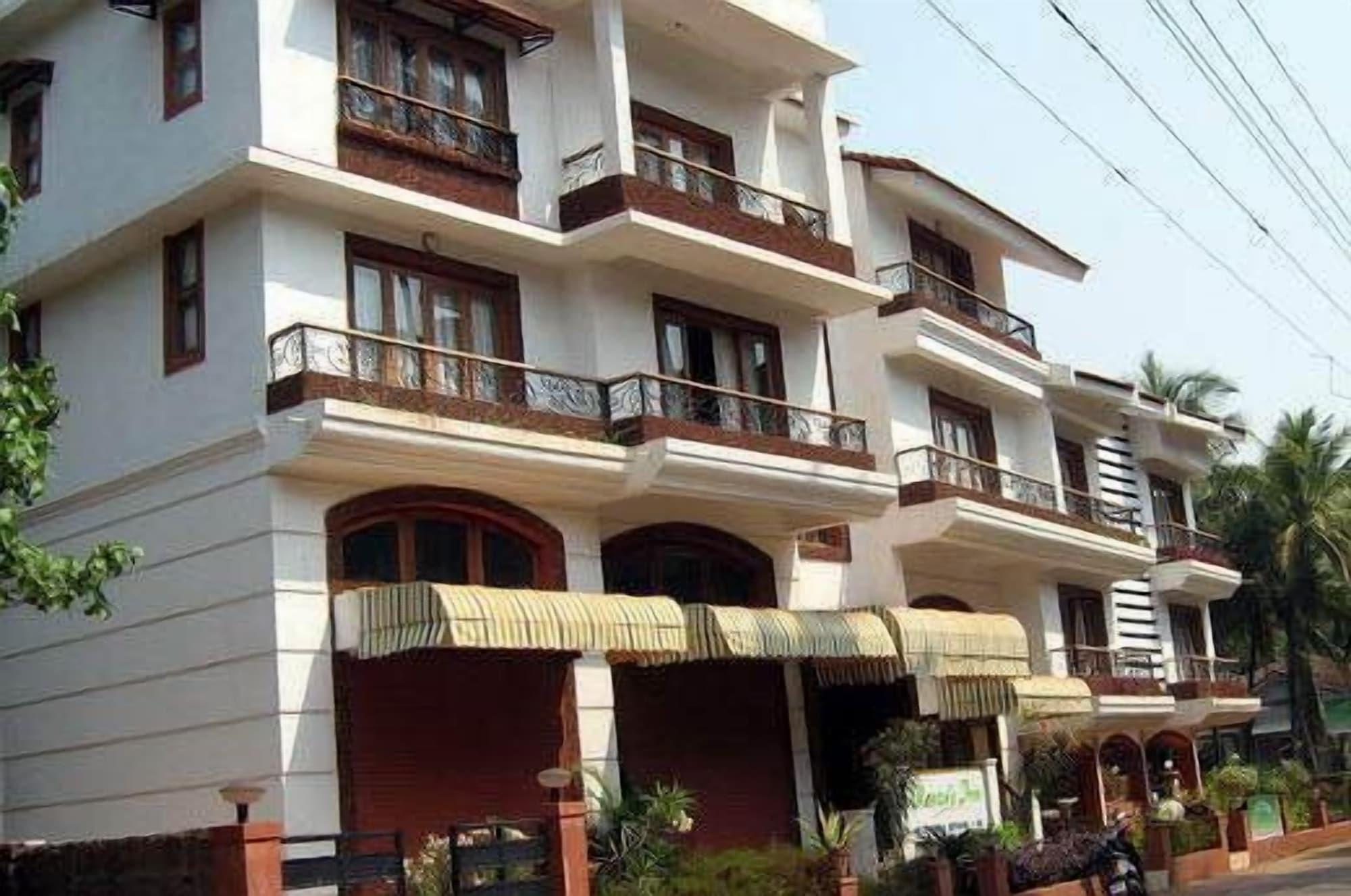 Varios Renzo's Inn