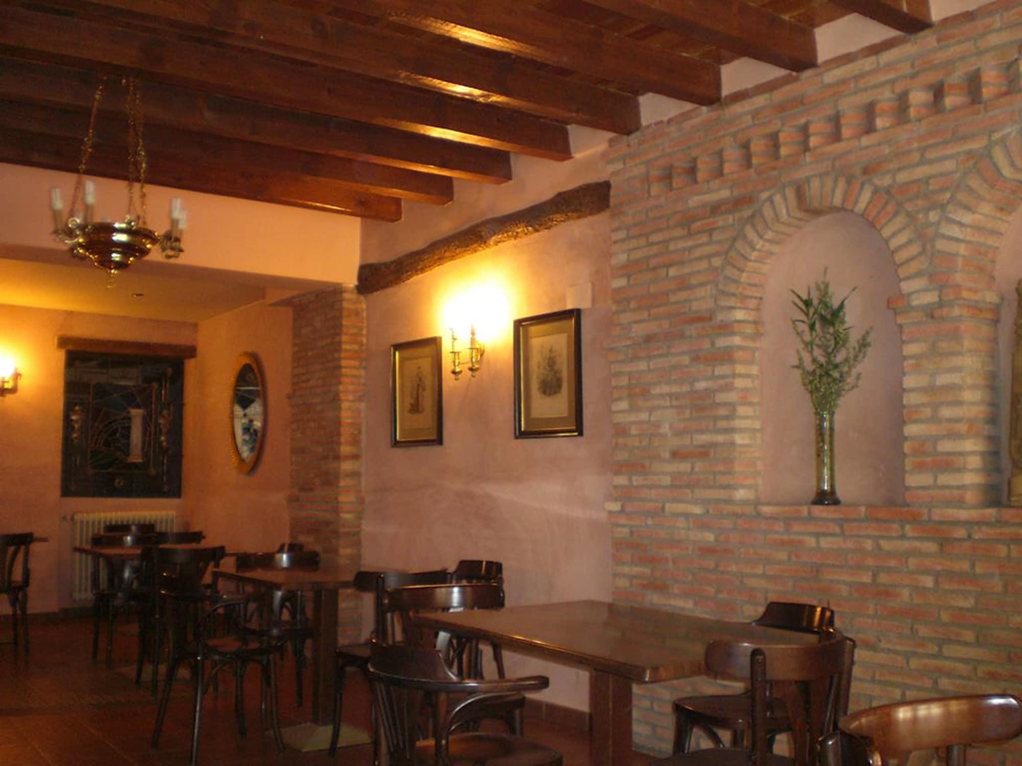 Bar/Salón Unike Hospedería El Pilar