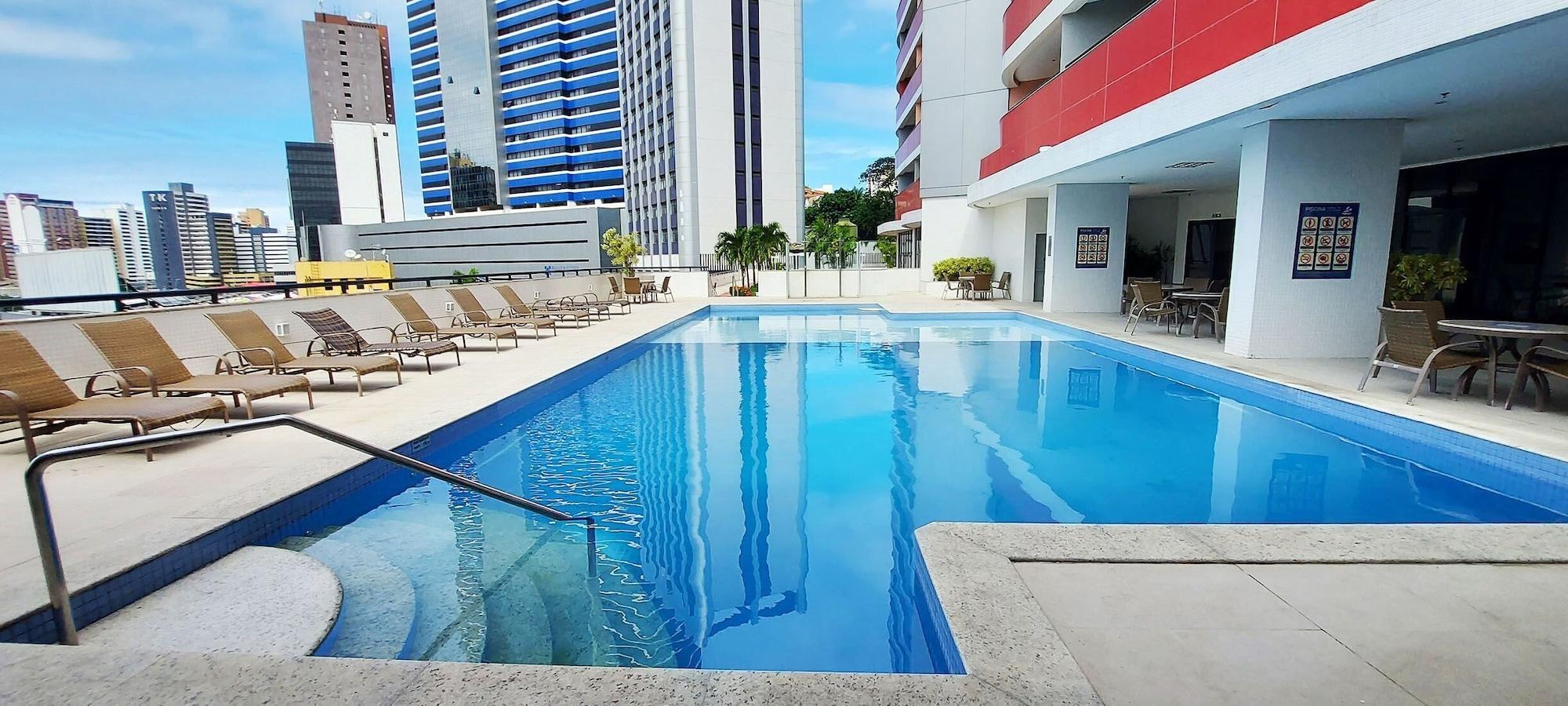 Vista Piscina COCAR0116 - Boulevard Side Residencial