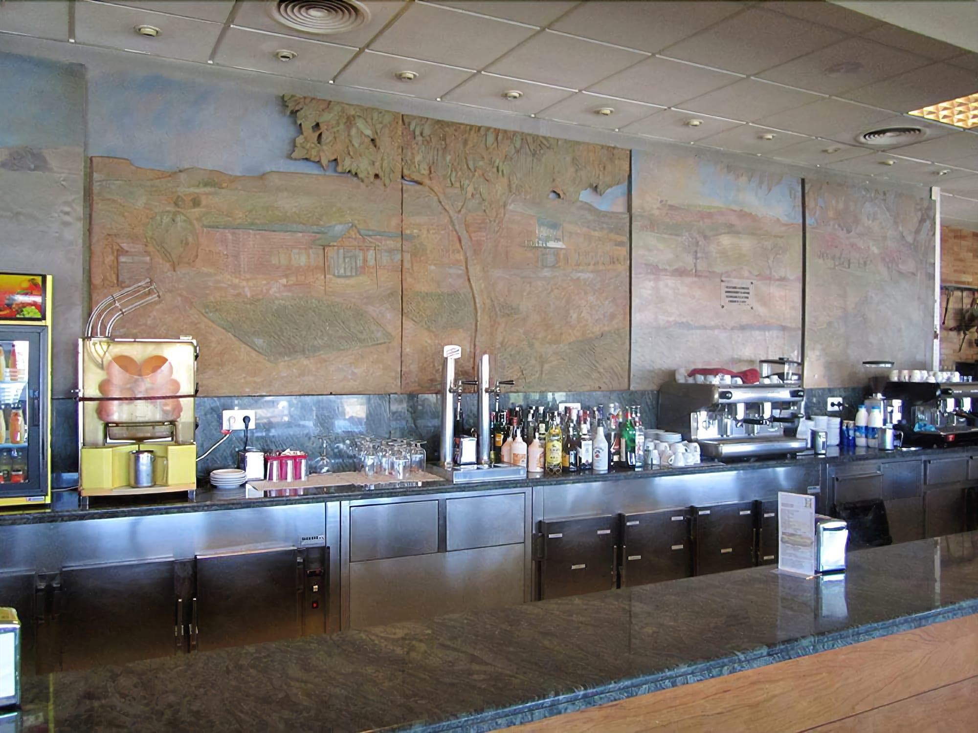 Bar/Salón Lo Racó d'en Carles