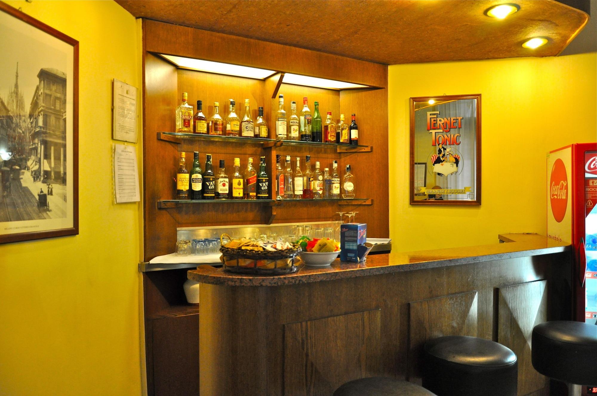 Bar/Salón Hotel Vecchia Milano