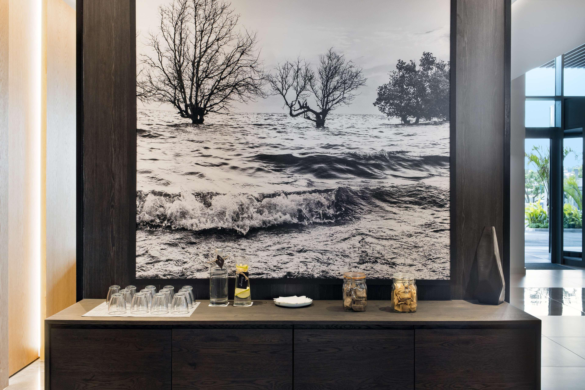 Vista Lobby Radisson Blu Hotel Antananarivo Waterfront