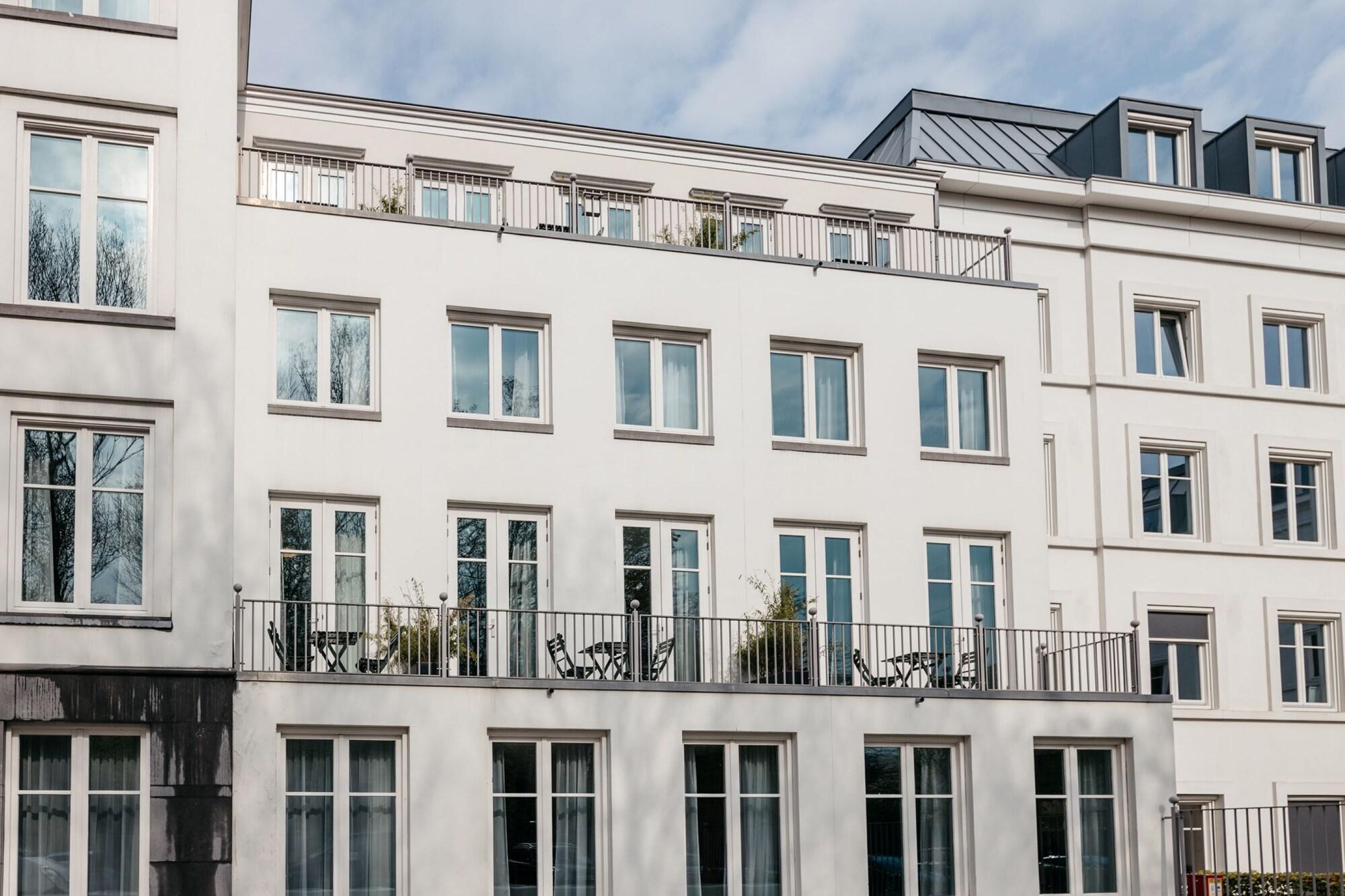 Vista Exterior YAYS The Hague Willemspark by Numa