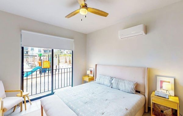 Gorgeous Dog-friendly Apartment With Balcony, Open Layout, Heated Pool, & AC - Hoteles económicos en Cabo San Lucas