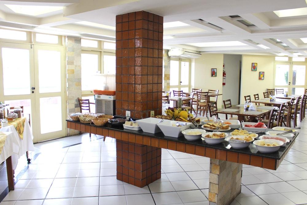 Restaurant MK Express Hotel Aracaju