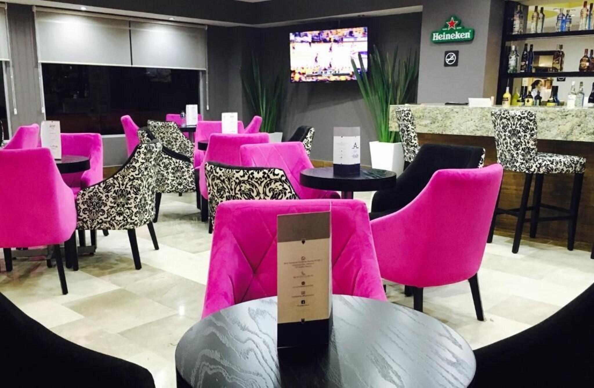 Bar/Salón Hoteles Haus