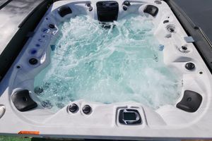 Alquiler Vacacional - Beachfront w/ Hot Tub, Sauna, Pool, Fire pits, Grill & Panoramic Views