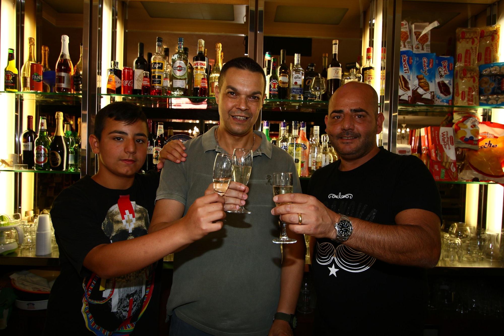 Vista Lobby Hotel Emanuela