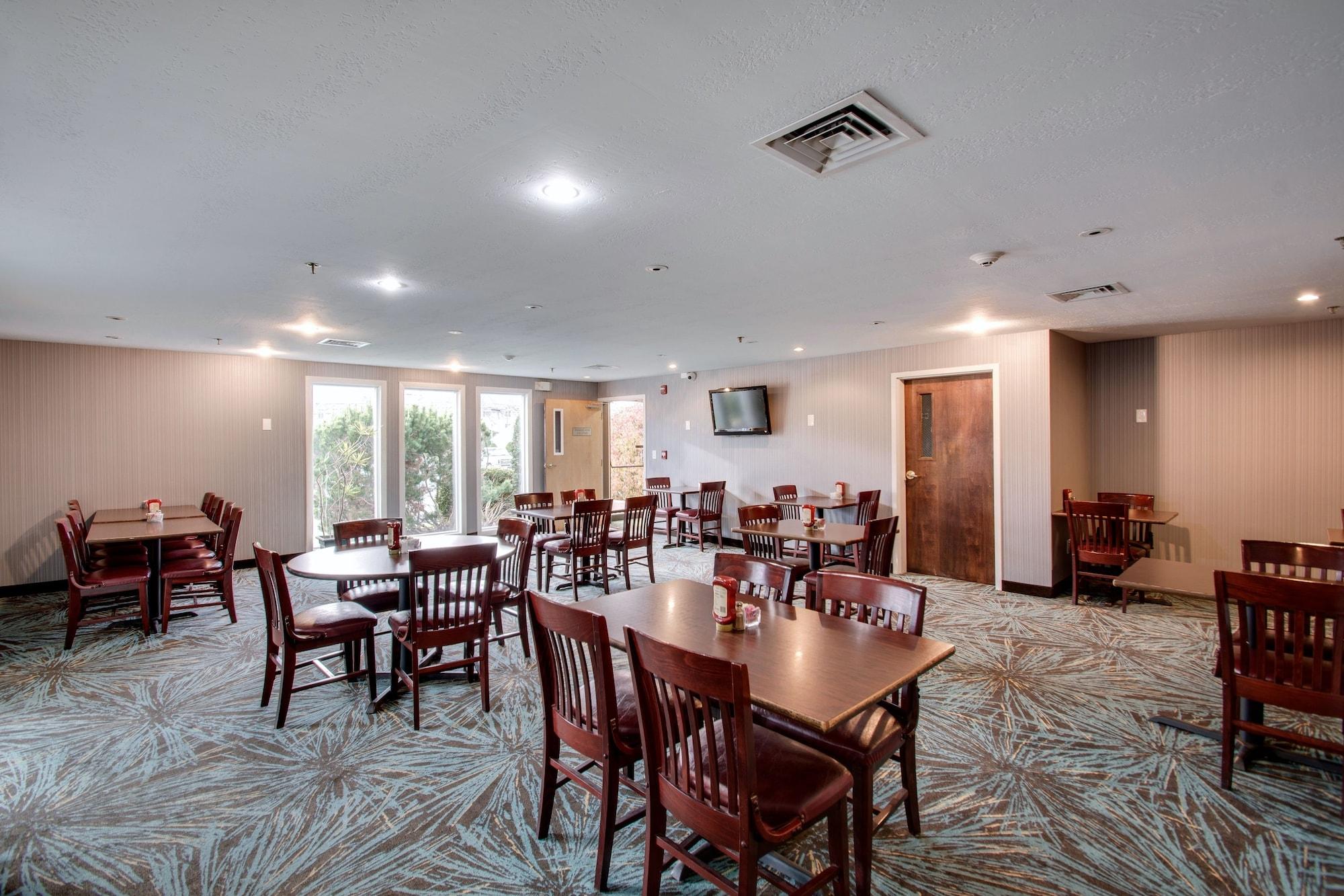 Restaurant Best Western Plus The Inn at Hampton