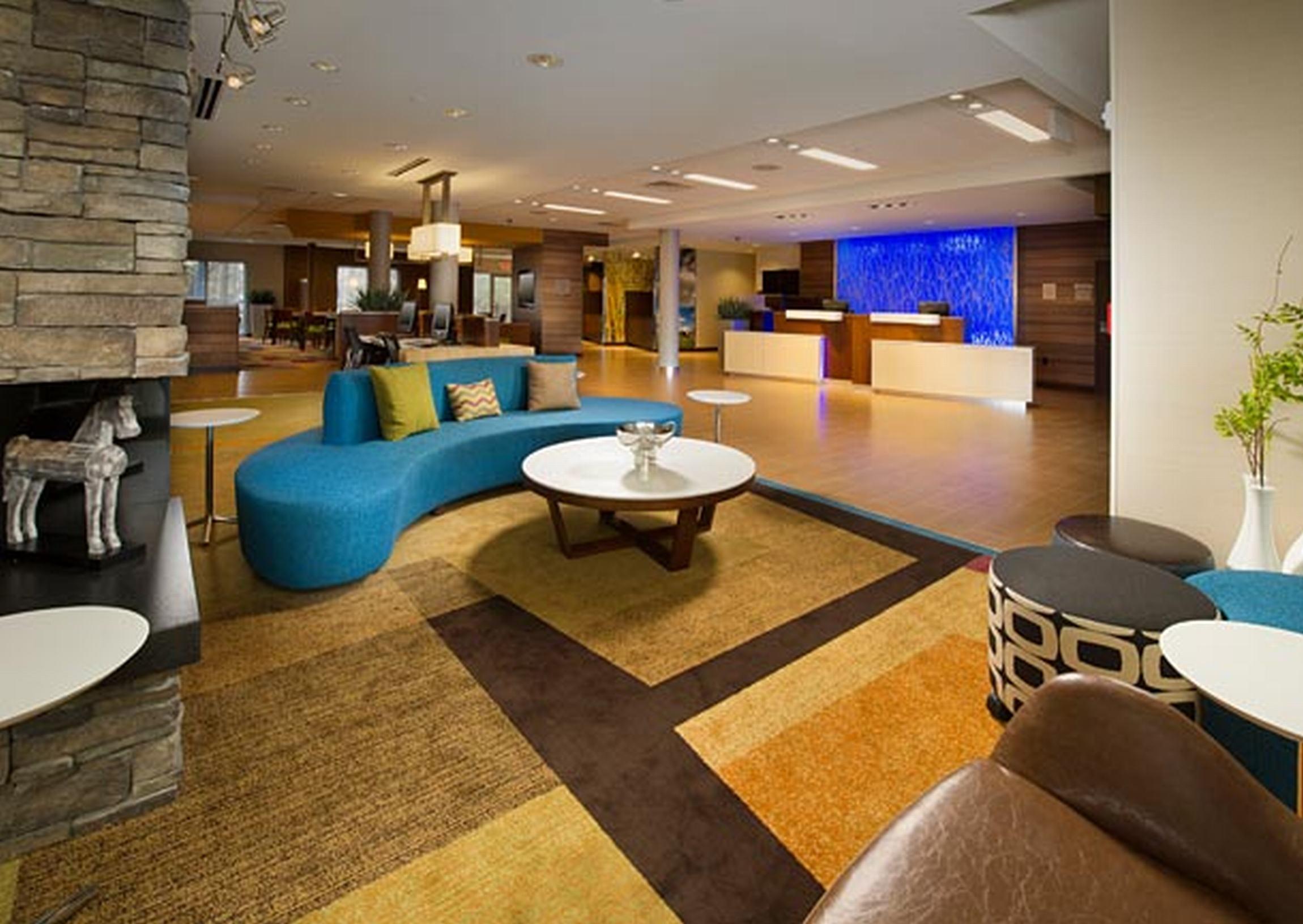 Vista Lobby Fairfield Inn & Suites Arundel Mills BWI Airport