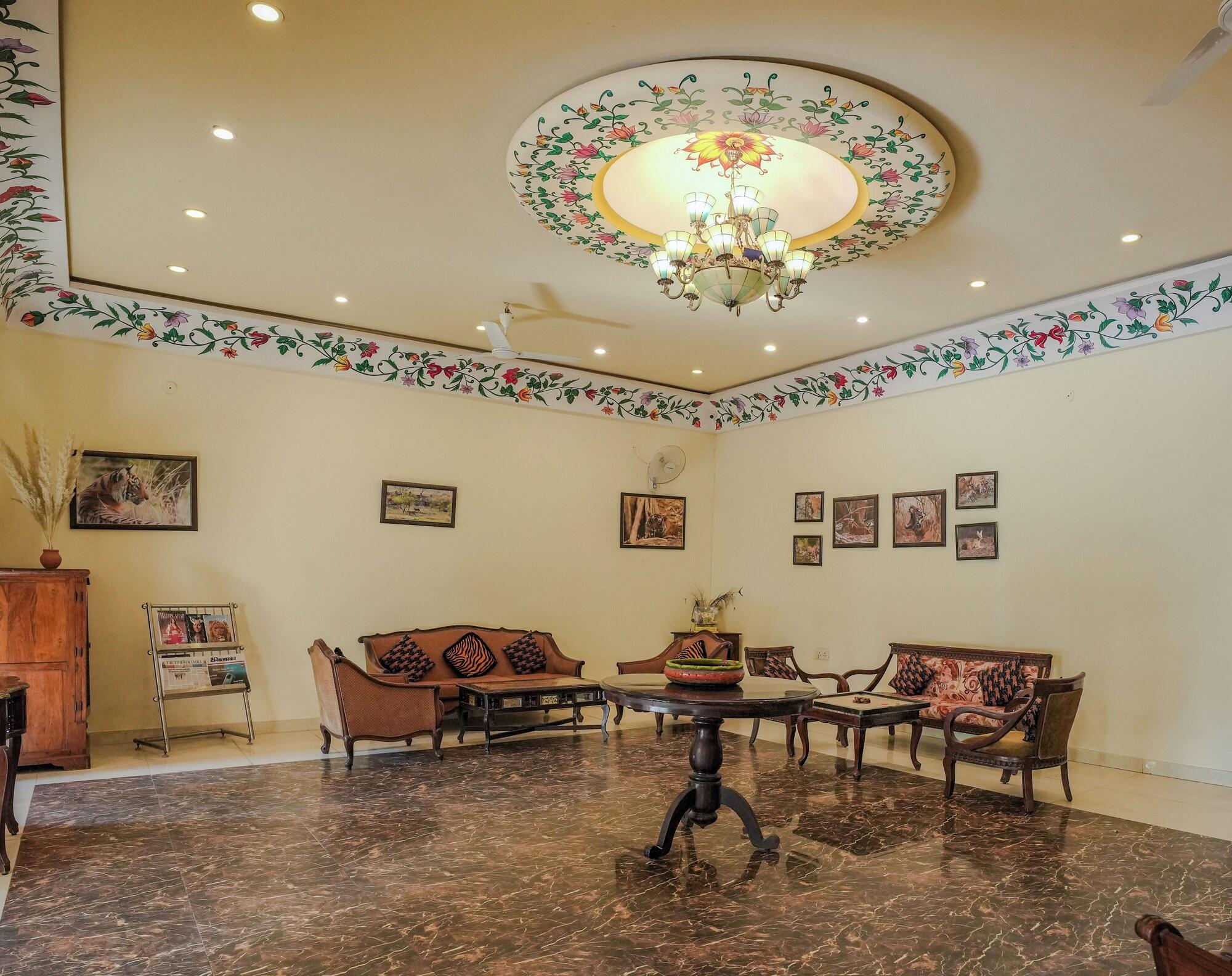 Vista Lobby Raj Palace Resort