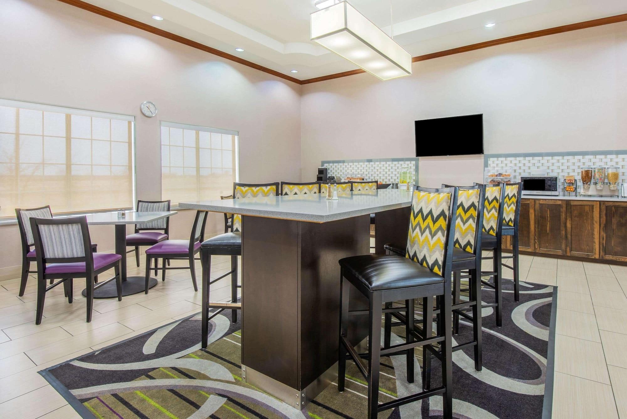 Restaurant La Quinta Inn & Suites by Wyndham Gainesville