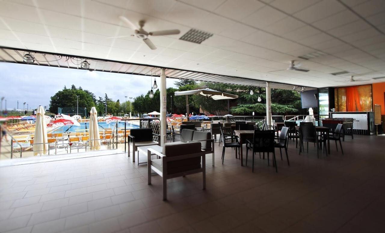 Vista Piscina Hotel Molino Rosso
