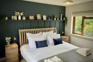 Alquiler Vacacional - Cosy 3-bedroom home with garden and log burner, close to the City of Bath.