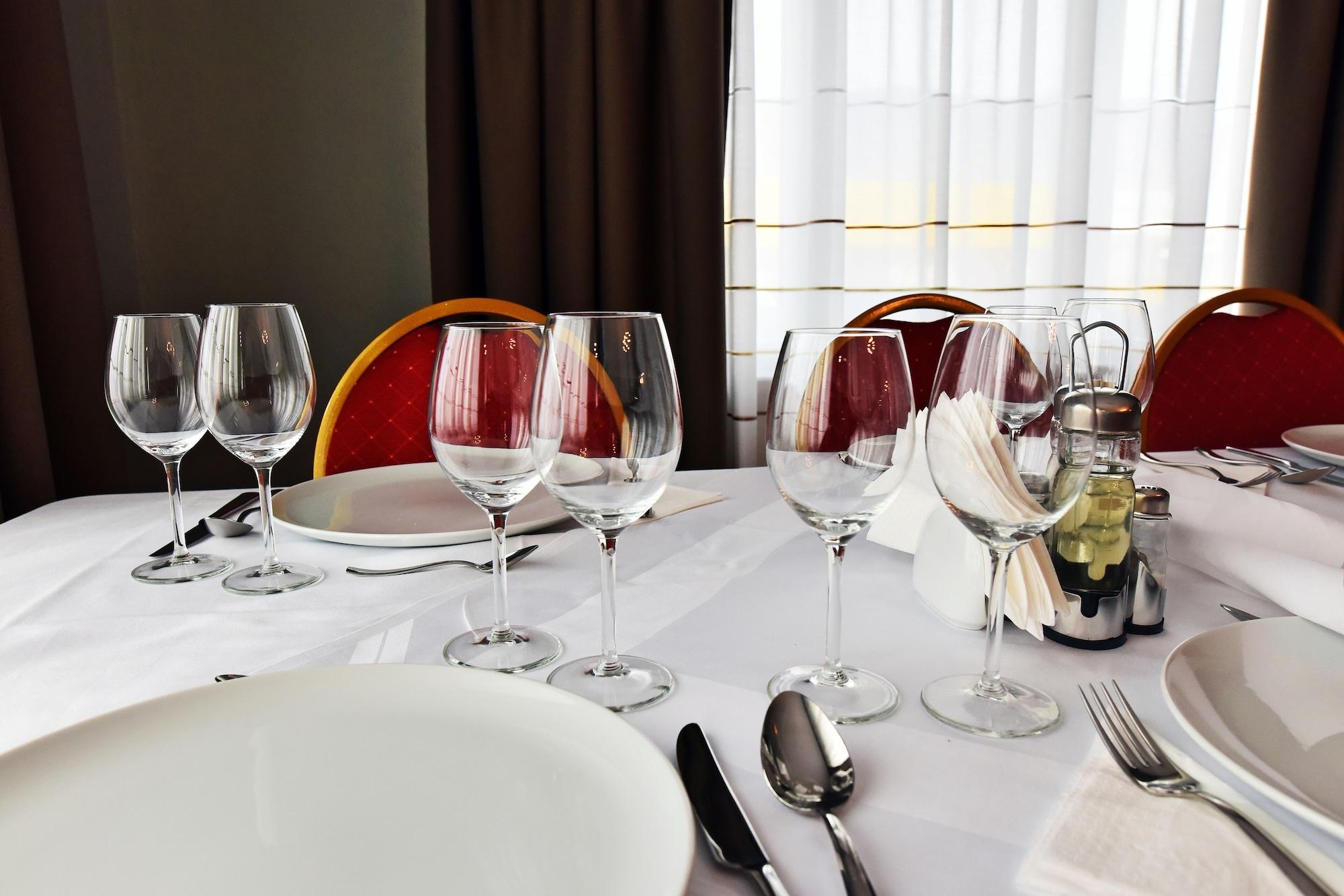 Restaurant Areo Hotel & Restaurant