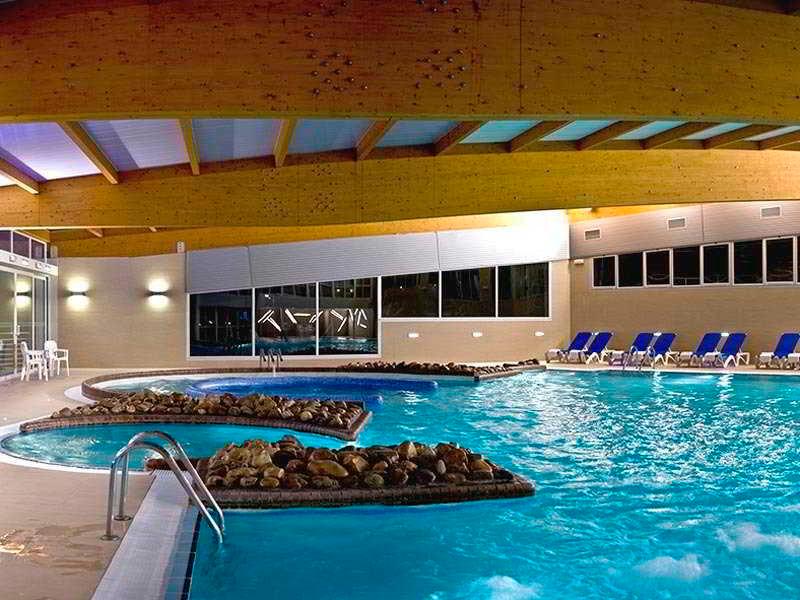Vista Piscina Arnoia Caldaria Hotel Balneario