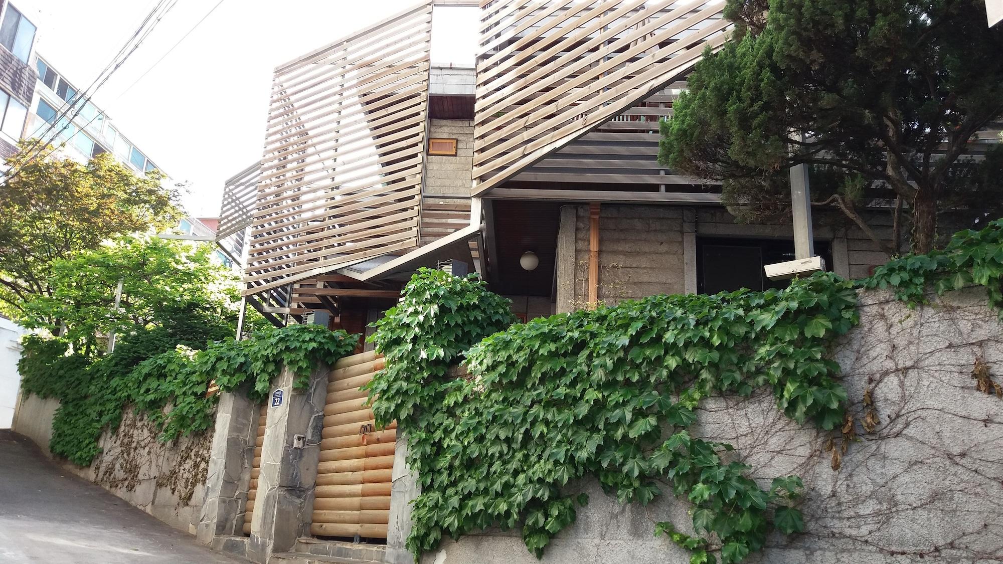 Varios Hanso Presidential Suite Hanok Hotel