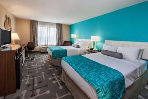 Alojamiento - Howard Johnson by Wyndham Romulus Detroit Metro Airport
