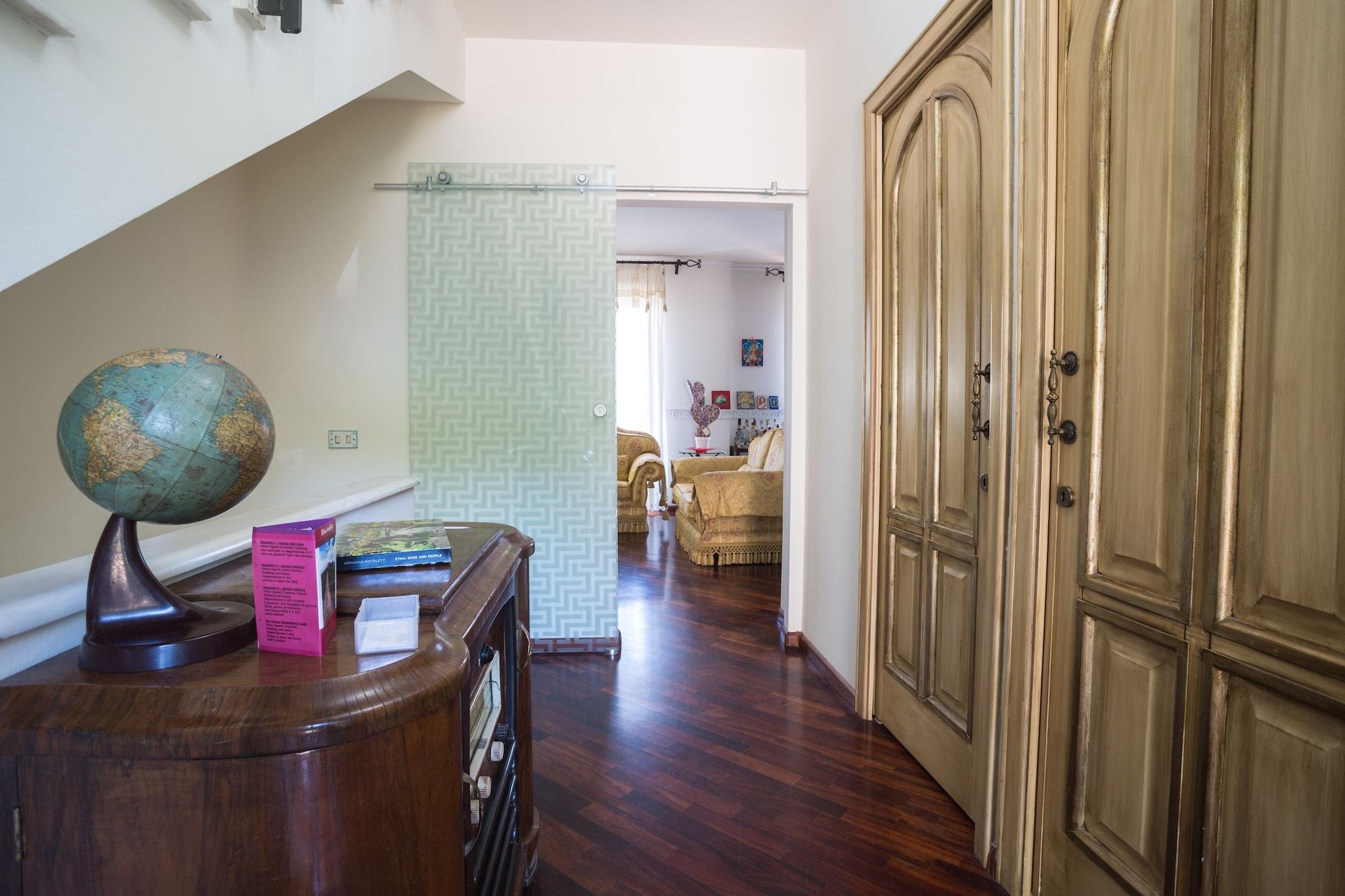 Vista Lobby Sicilian Home Concept B&B