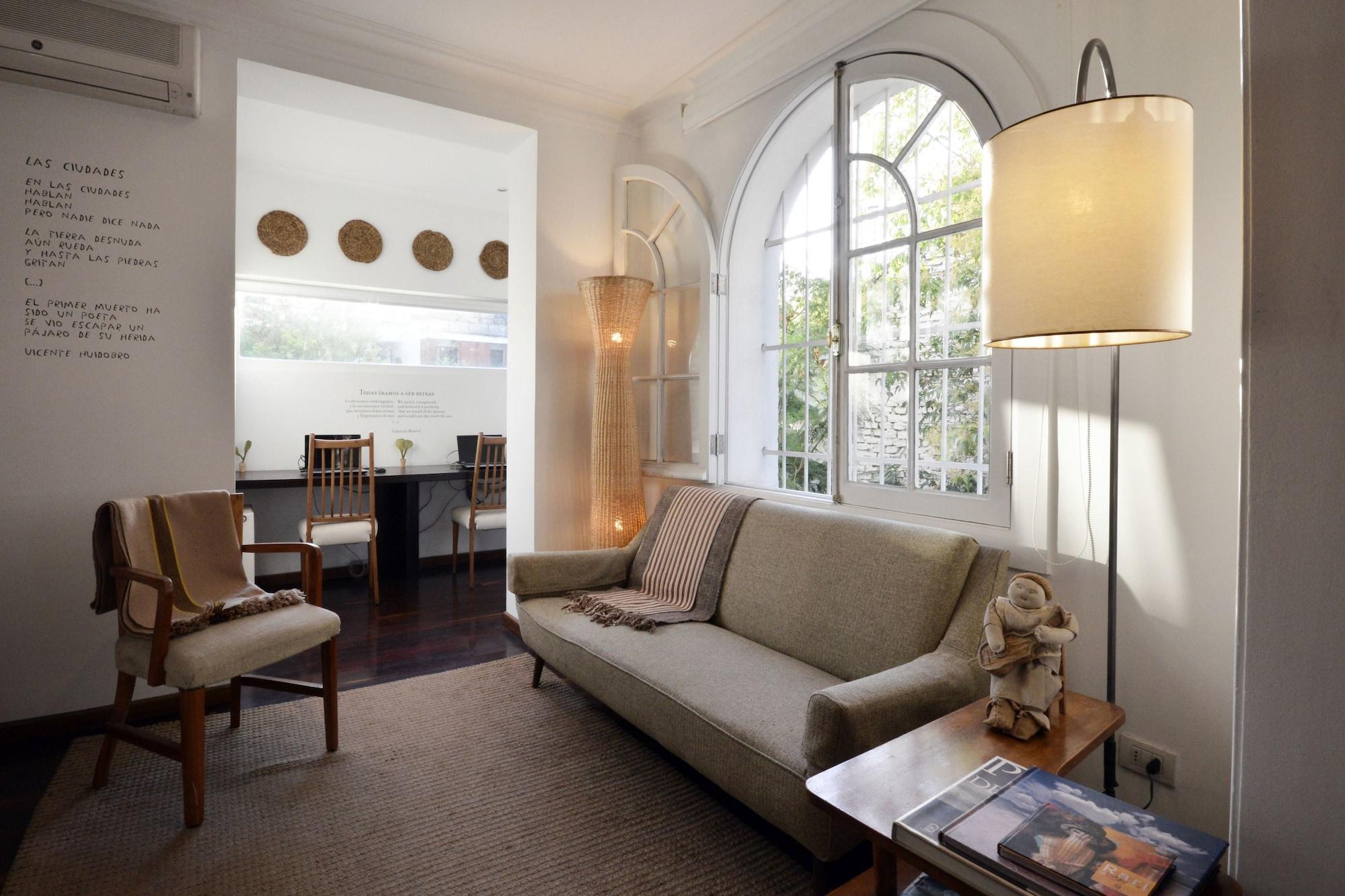 Vista Lobby Meridiano Sur Petit Hotel