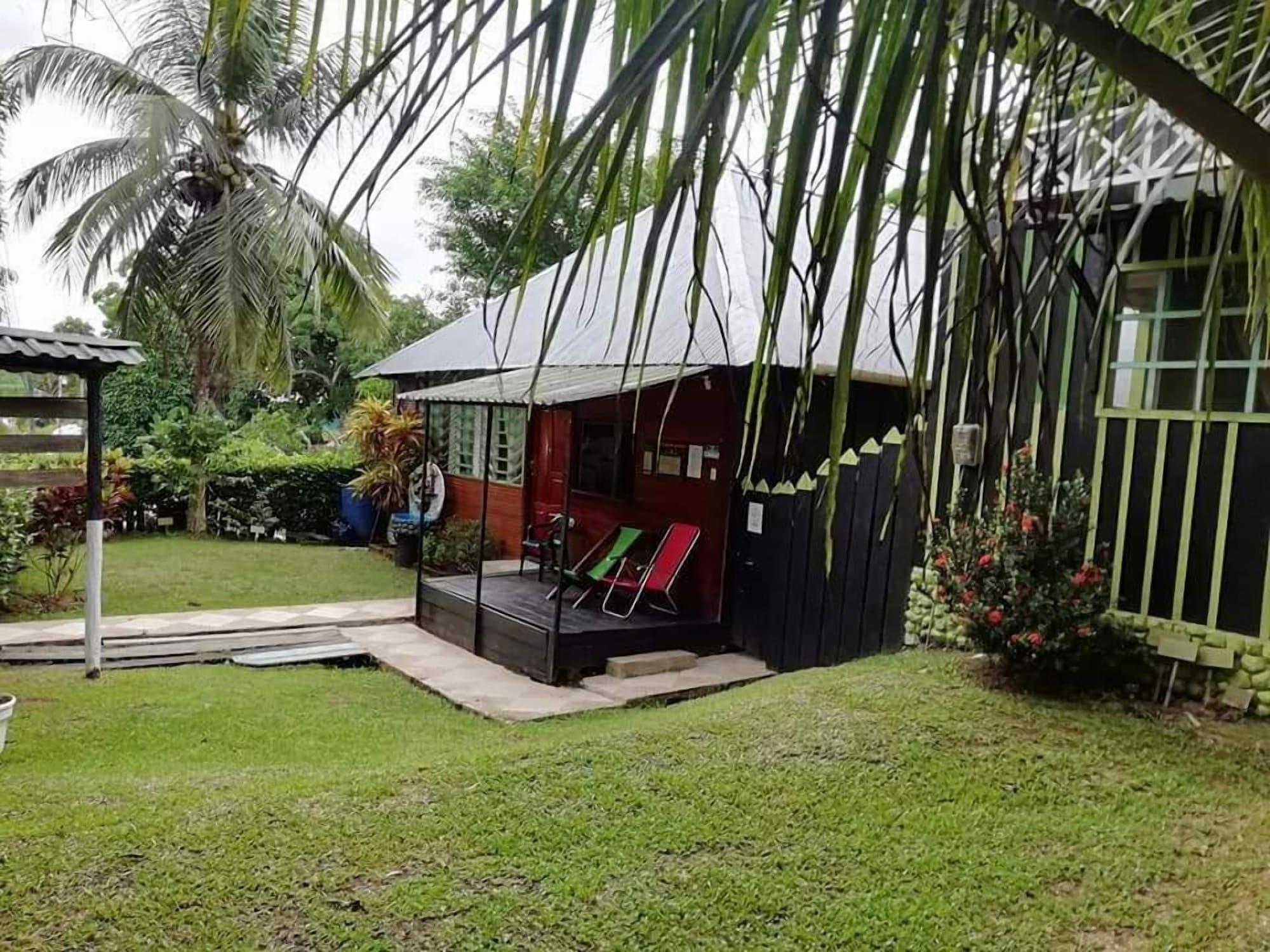 Vista Exterior Ecocabañas Manguare