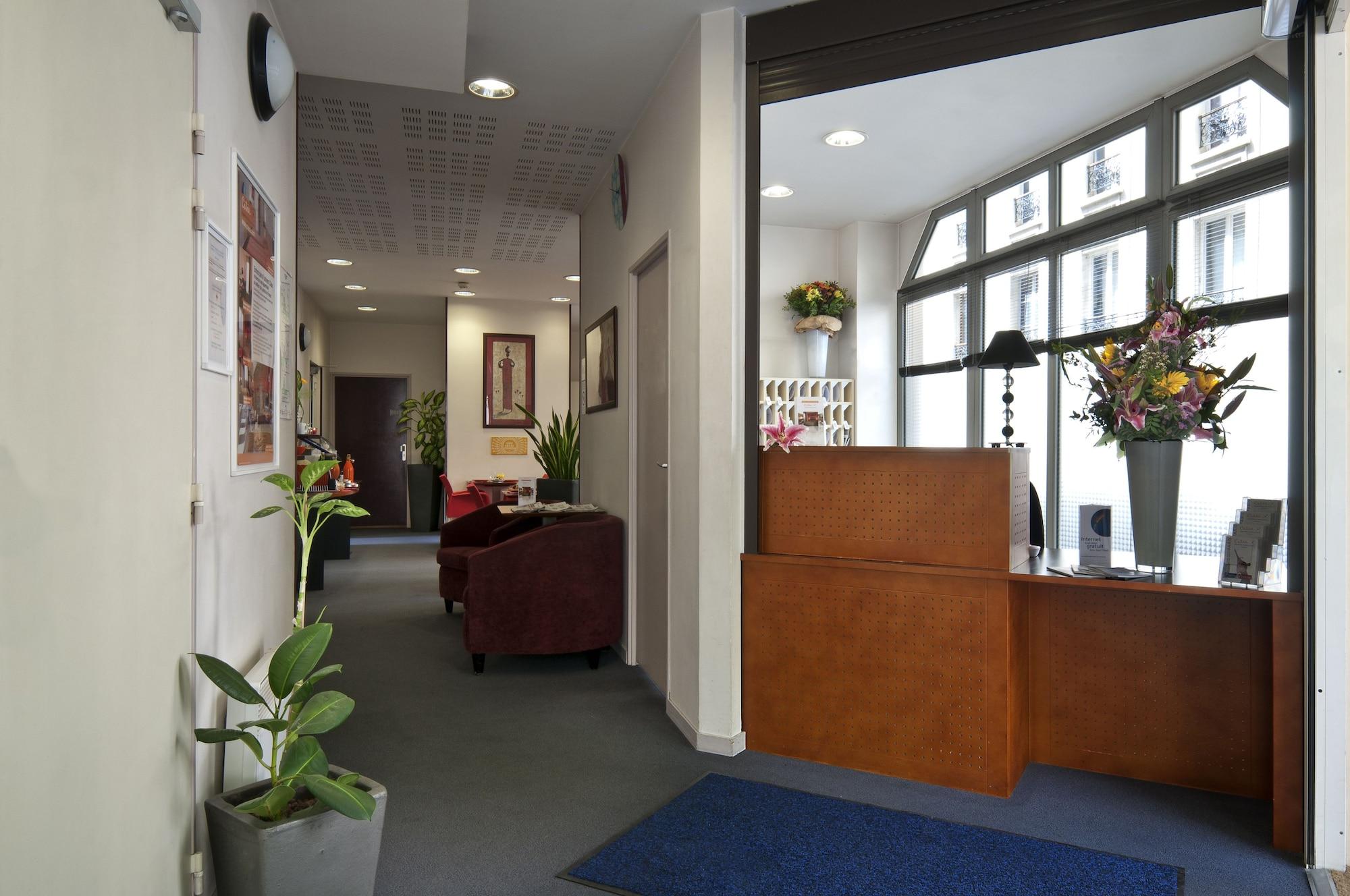 Vista Lobby Aparthotel Adagio Access Paris Philippe Auguste