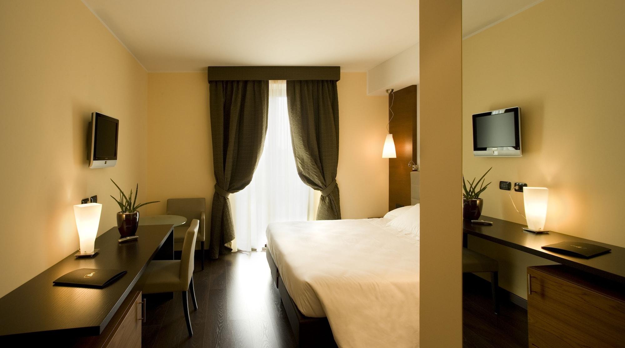 Habitación Red's Redaelli Hotel