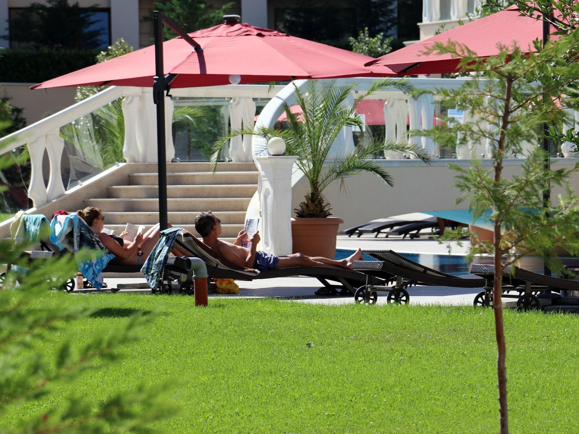 Comodidades del Alojamiento Varna South Bay Apart Complex