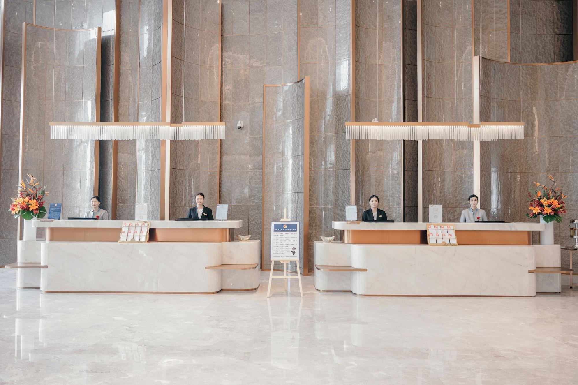Vista Lobby White Swan Hotel Zhangjiang