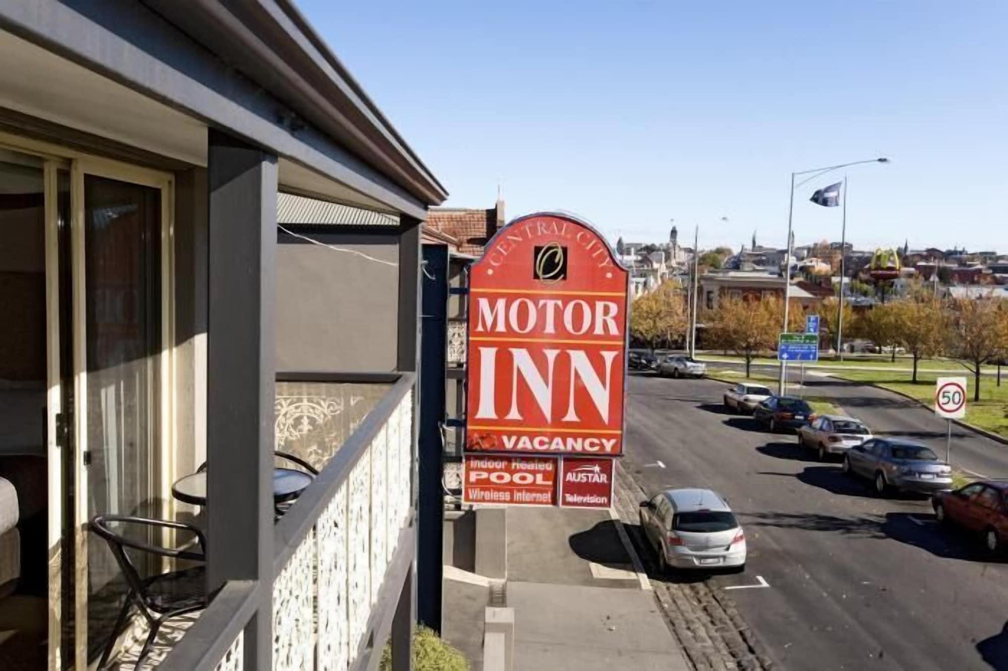 Vista Exterior Central City Motor Inn