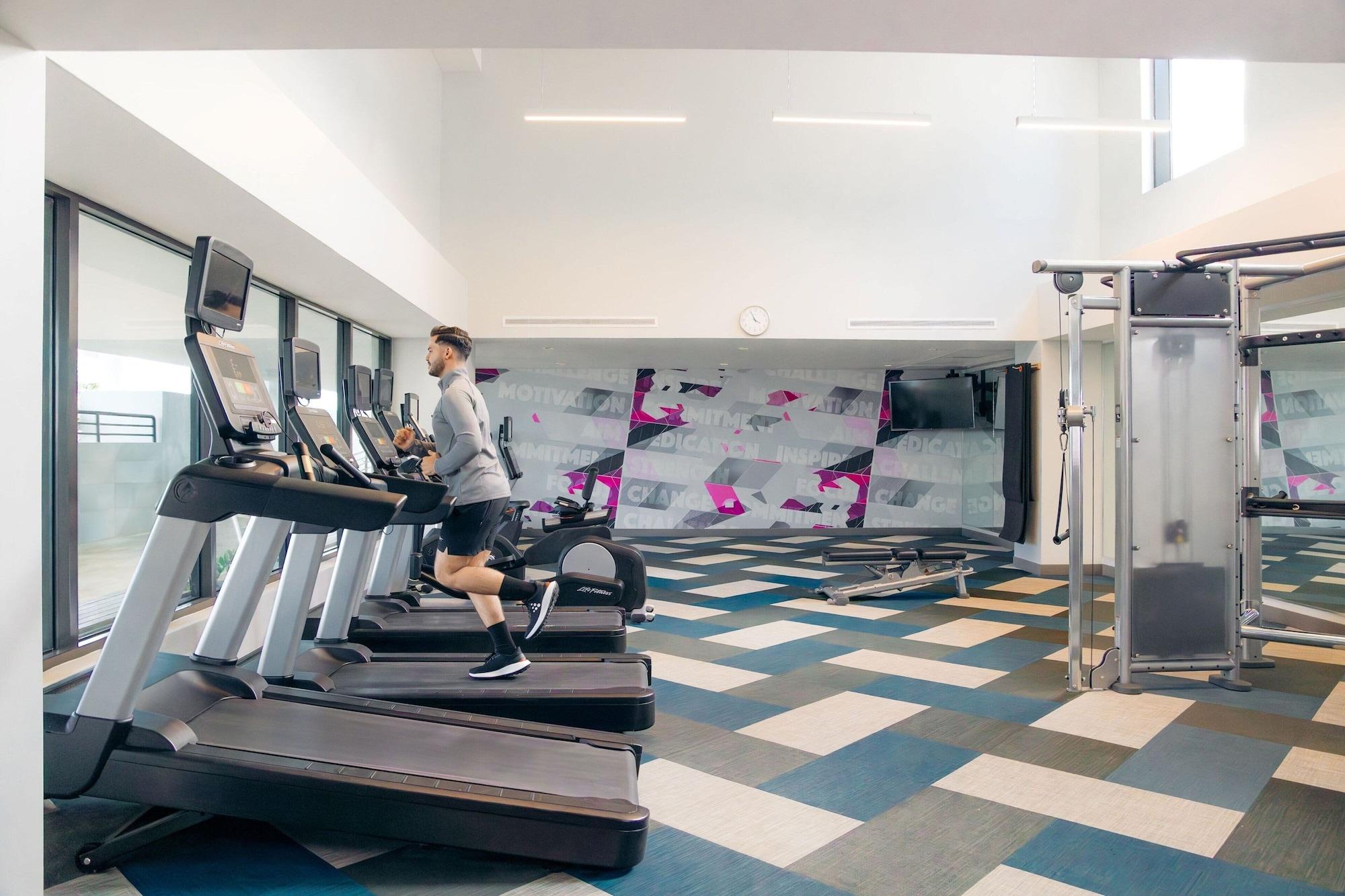 Gimnasio Aloft San Juan