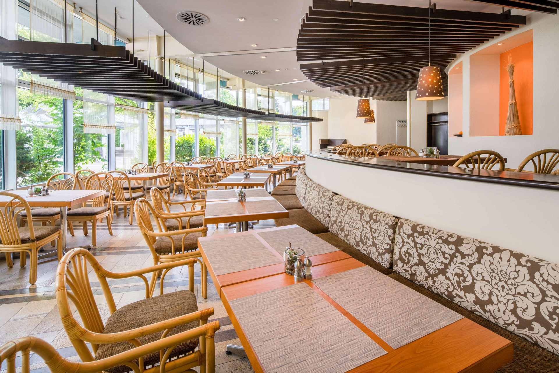 Bar/Salón Best Western Parkhotel Weingarten