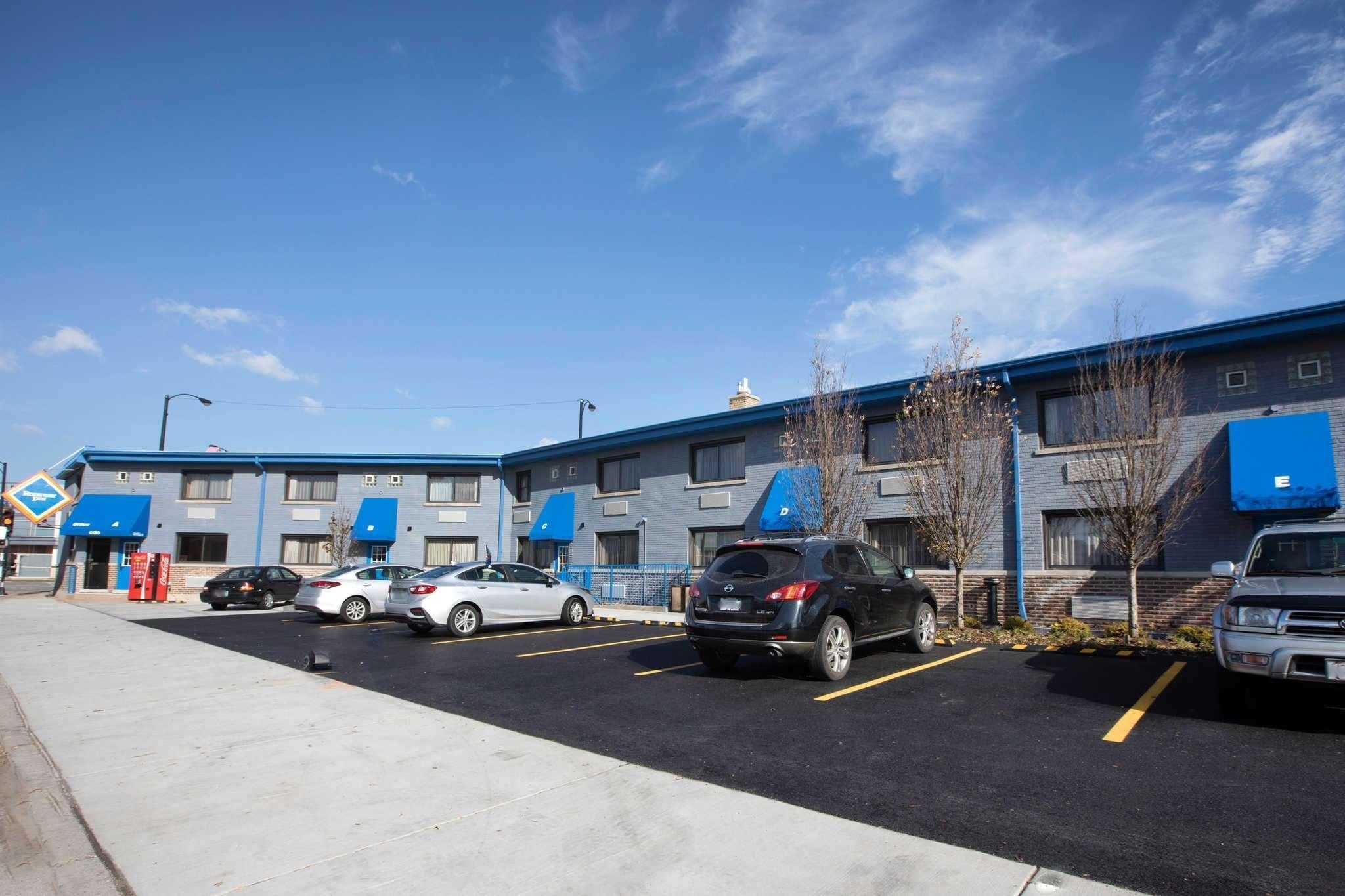 Vista Exterior Rodeway Inn Chicago - Evanston