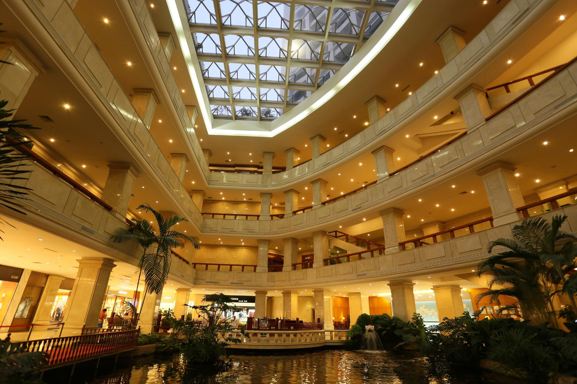Vista Exterior Crowne Plaza Zhanjiang, an IHG Hotel