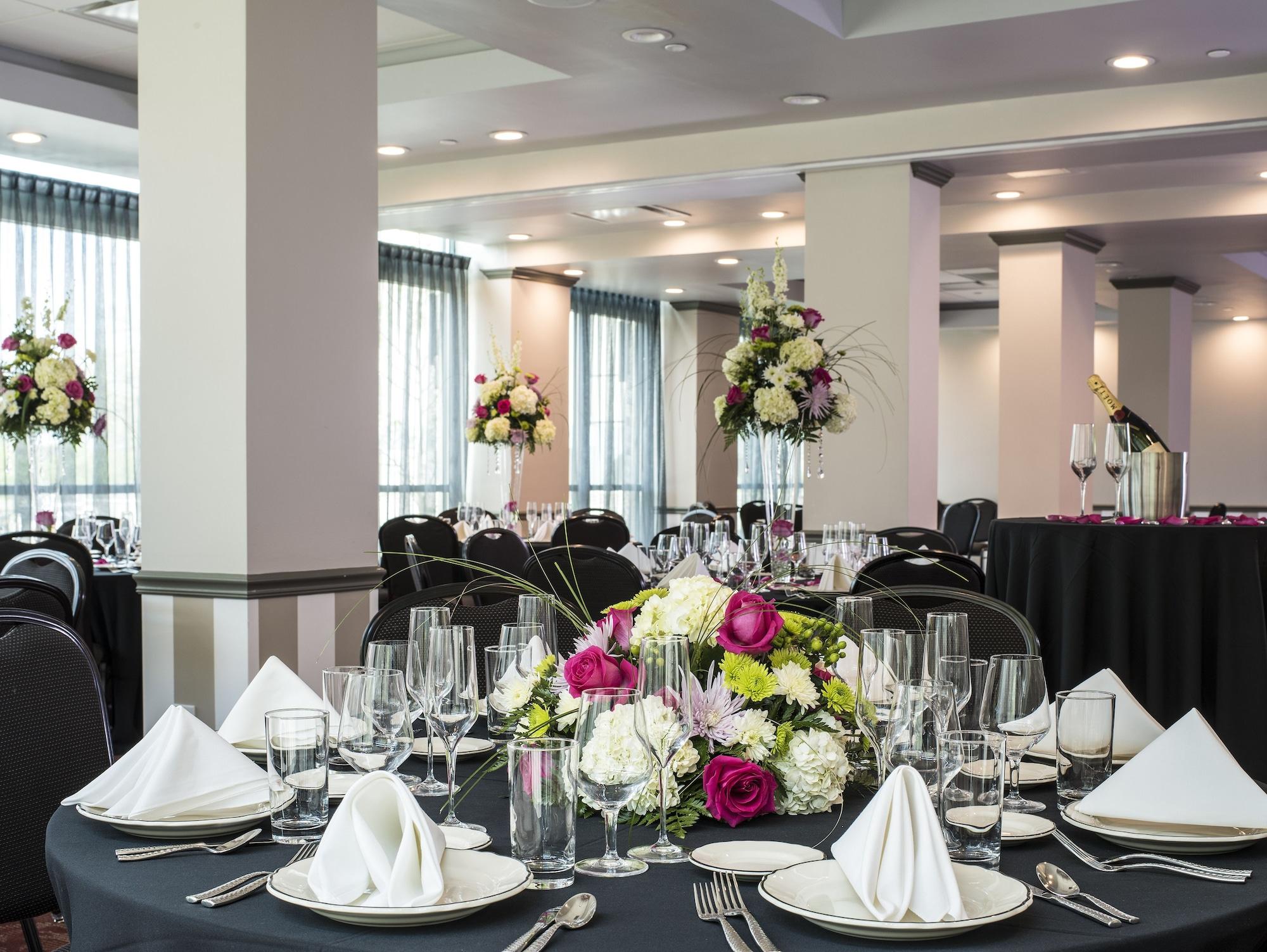 Sala de Reuniones Hotel Indigo Pittsburgh East Liberty by IHG