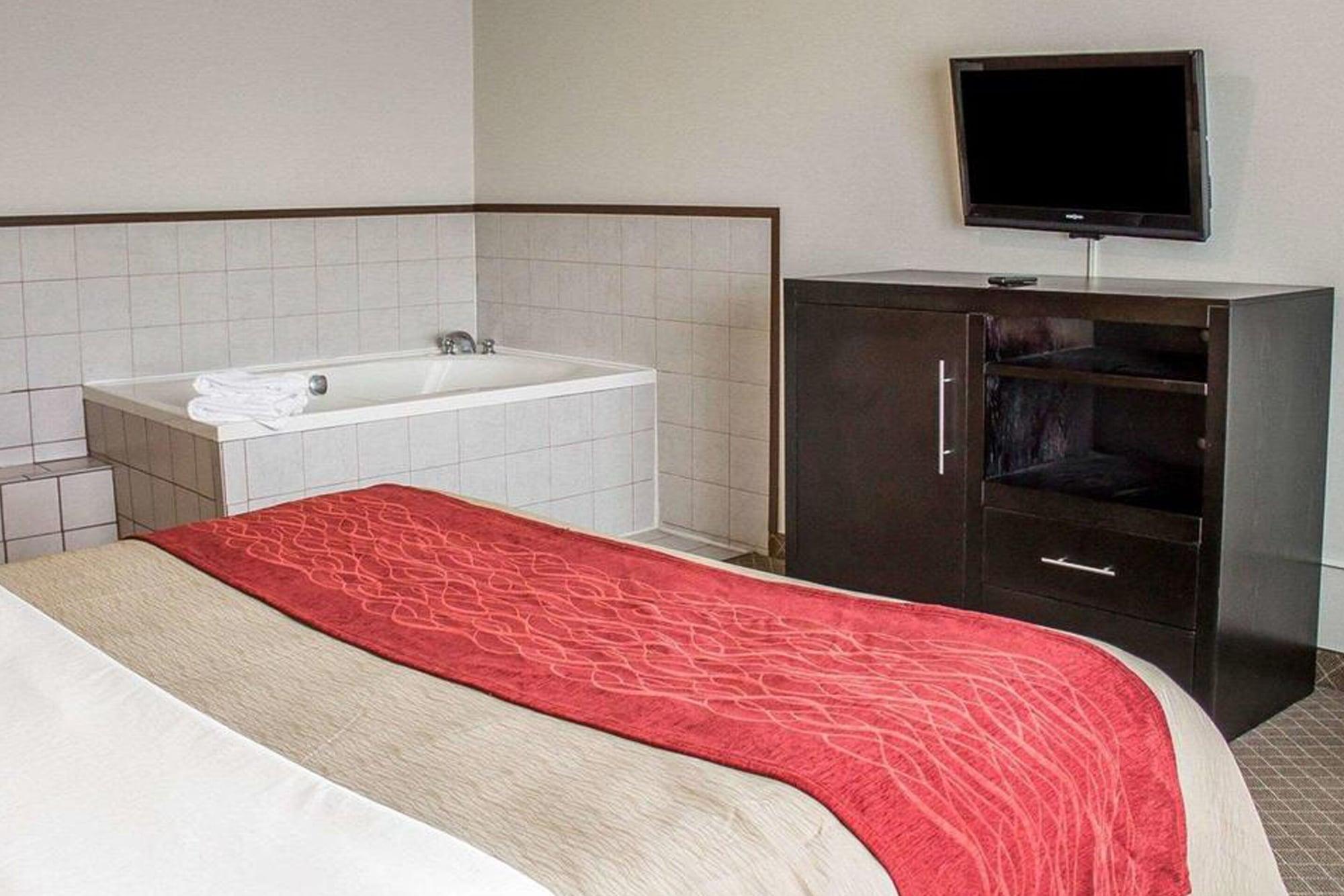 Set de Habitación Norwood Inn & Suites North Conference Center