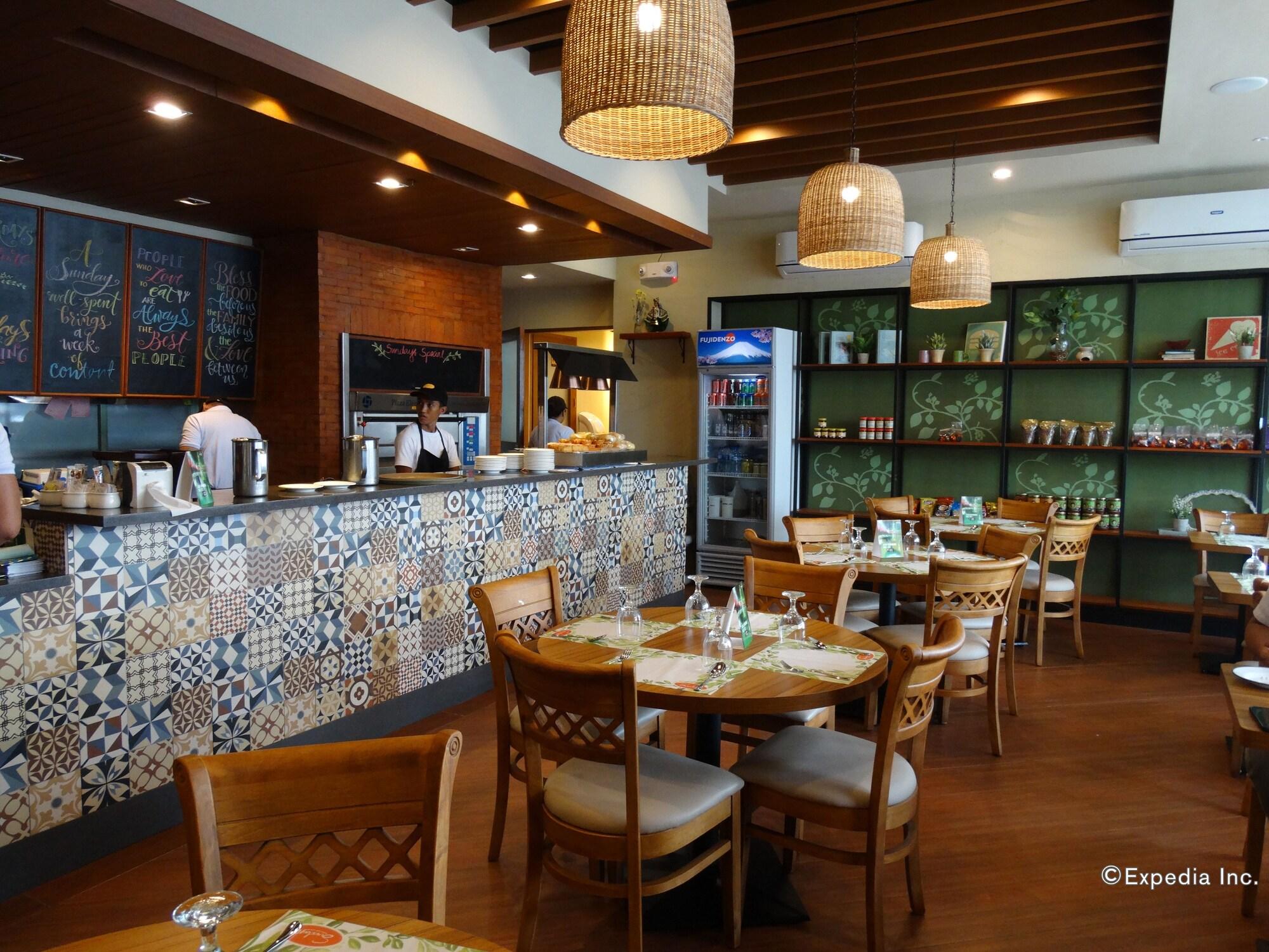 Bar/Salón Go Hotels Lanang - Davao