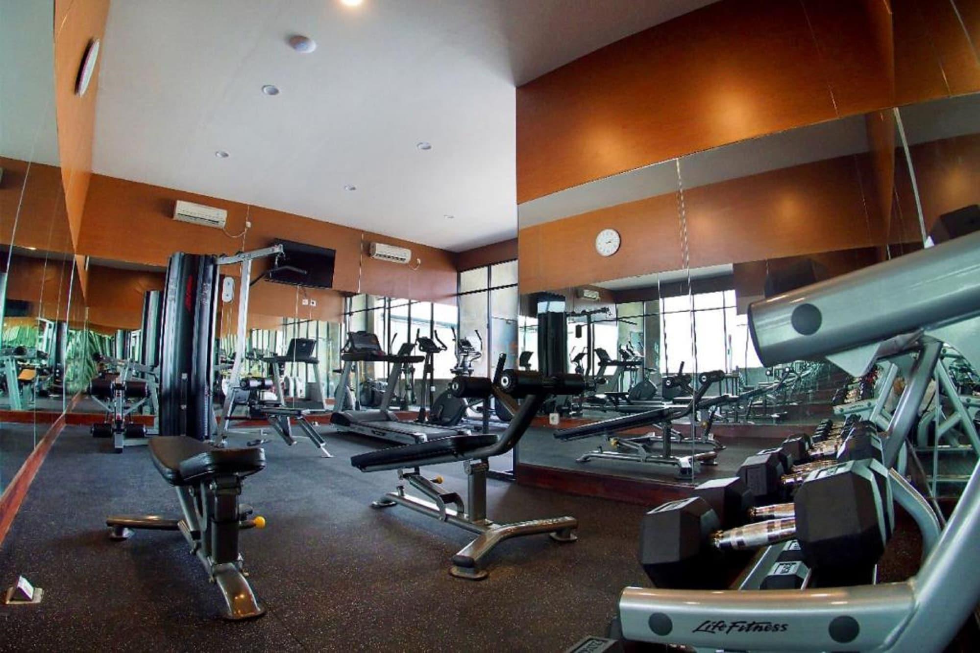 Gimnasio Aviary Bintaro