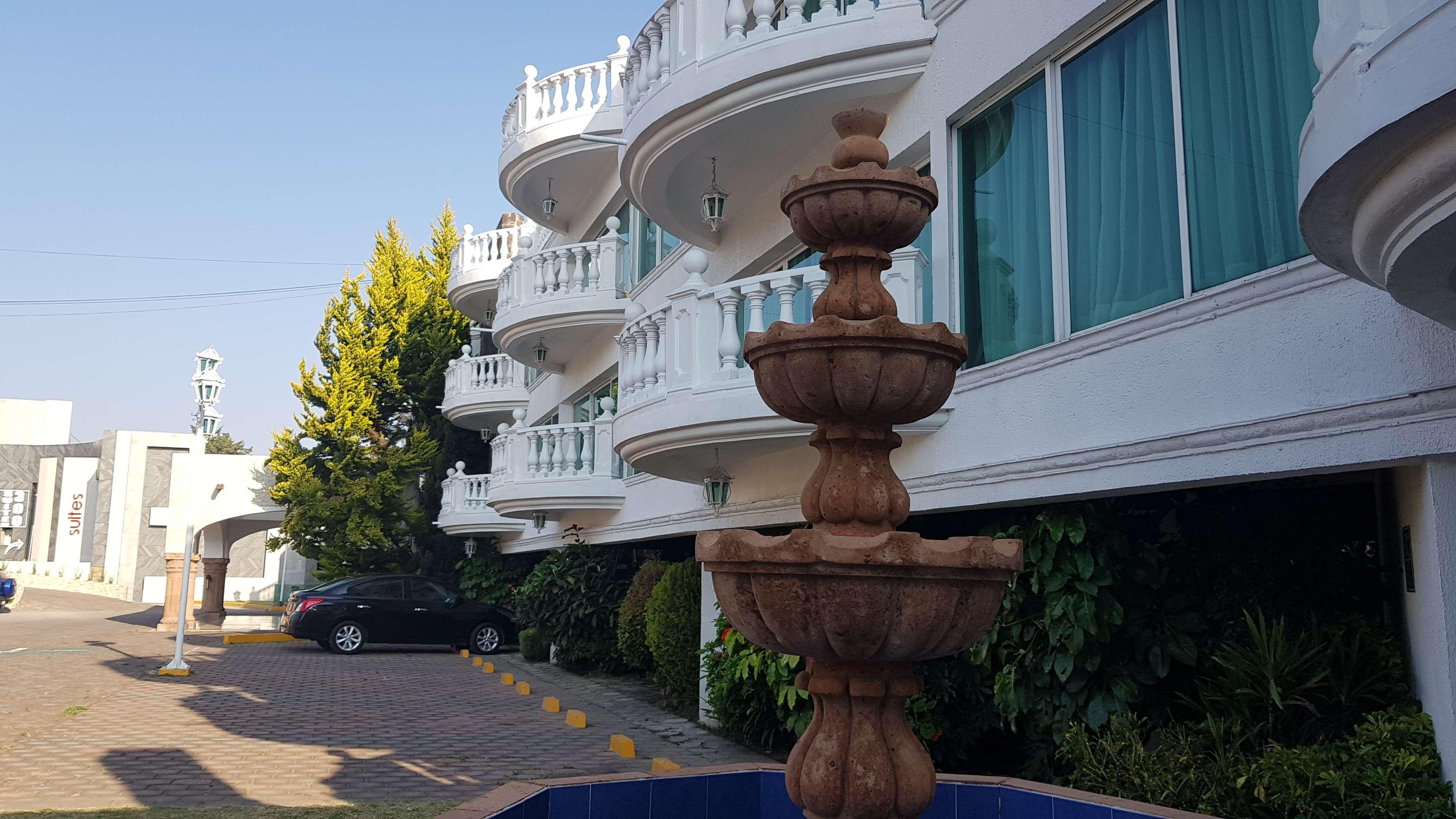 Vista Exterior Best Western Toluca